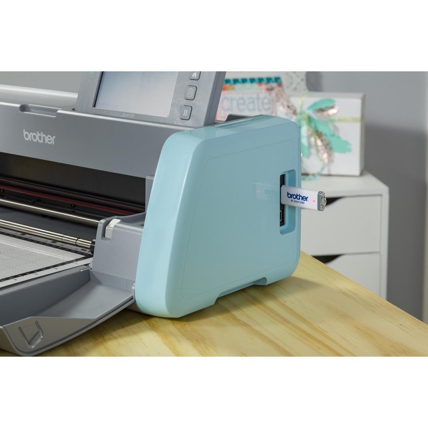 ScanNCut Brother SDX125, máquina de corte electrónico para cortar, escáner integrado, 682 diseños, 1
