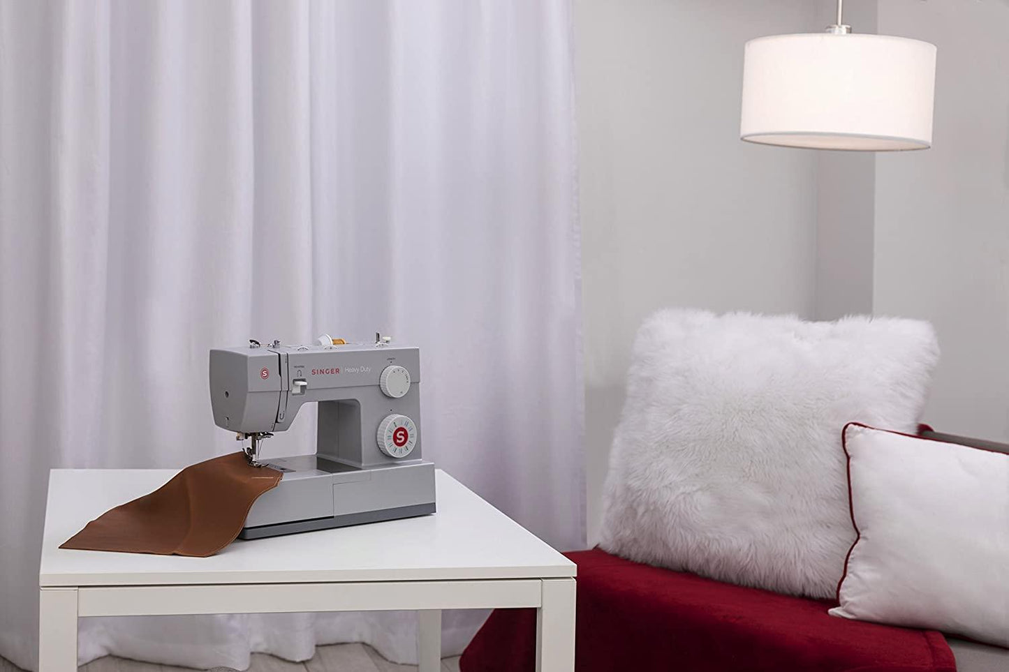 Máquina De Coser Recta Singer Heavy Duty 4423 Gris 110-120 V