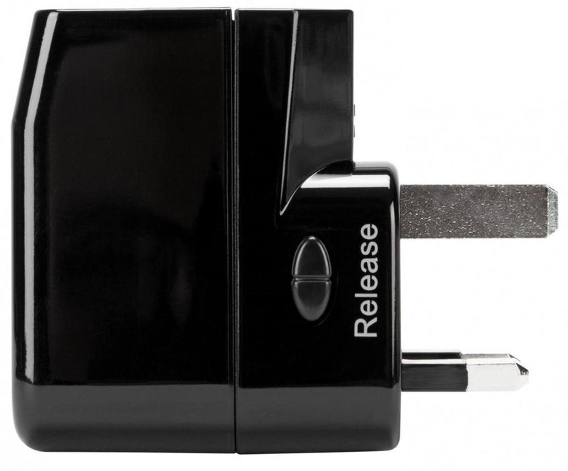 CyberPower Adaptador de Energía World Travel, Entrada 100 - 250V, 2x USB, Negro