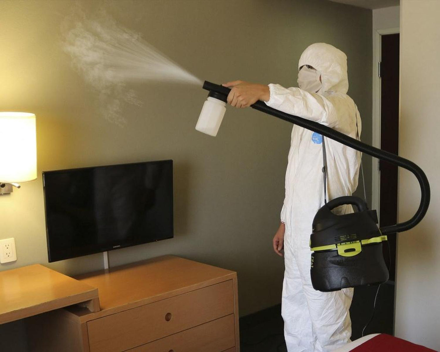 Aspiradora Koblenz Sanitizer Wd-390s K2g 3 Galones Negra