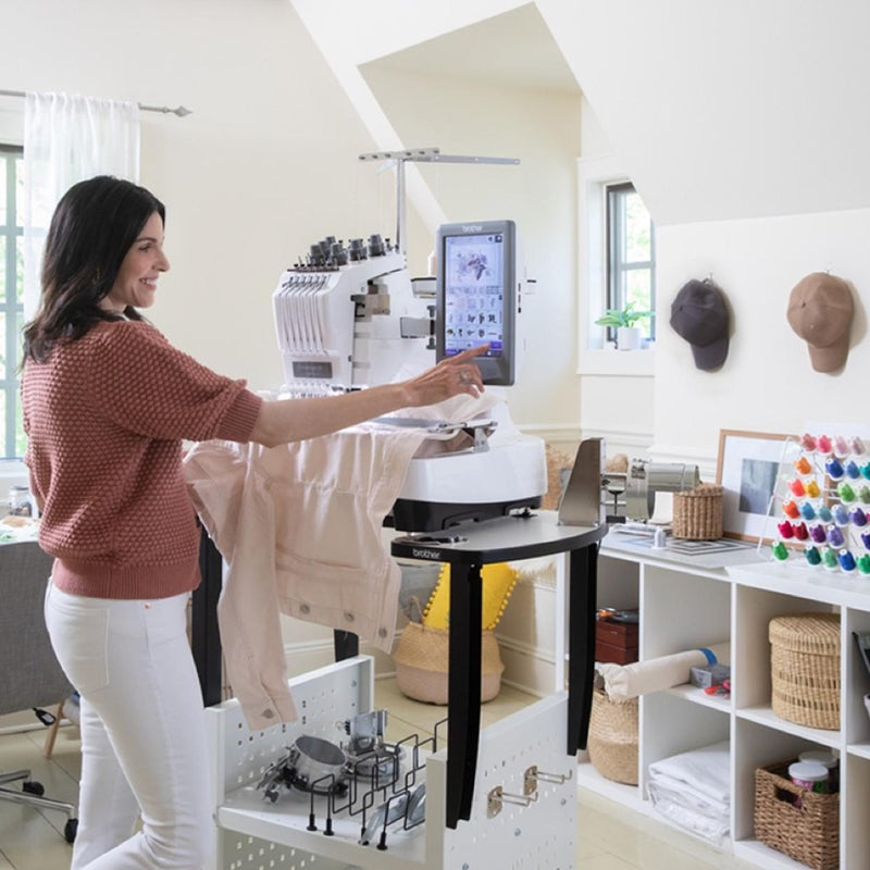 Máquina bordadora Brother semi industrial PR680W 6 agujas